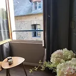 Chez Eugene 아파트 *