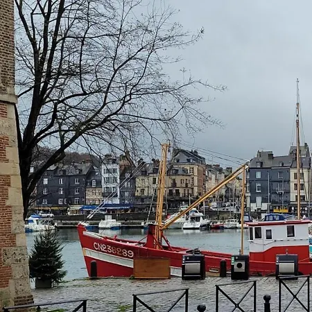 Apartment Chez Eugene *